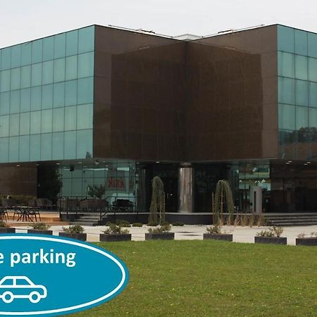 Hotel Cubis Lendava Dış mekan fotoğraf