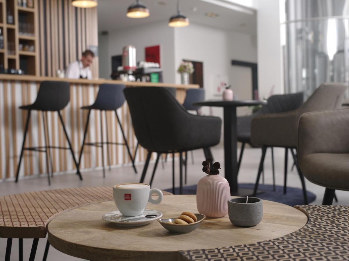 Hotel Cubis Lendava Dış mekan fotoğraf