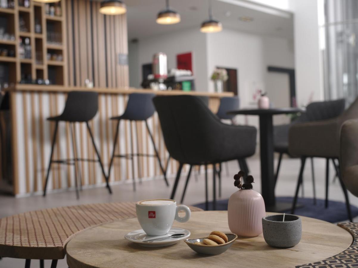 Hotel Cubis Lendava Dış mekan fotoğraf