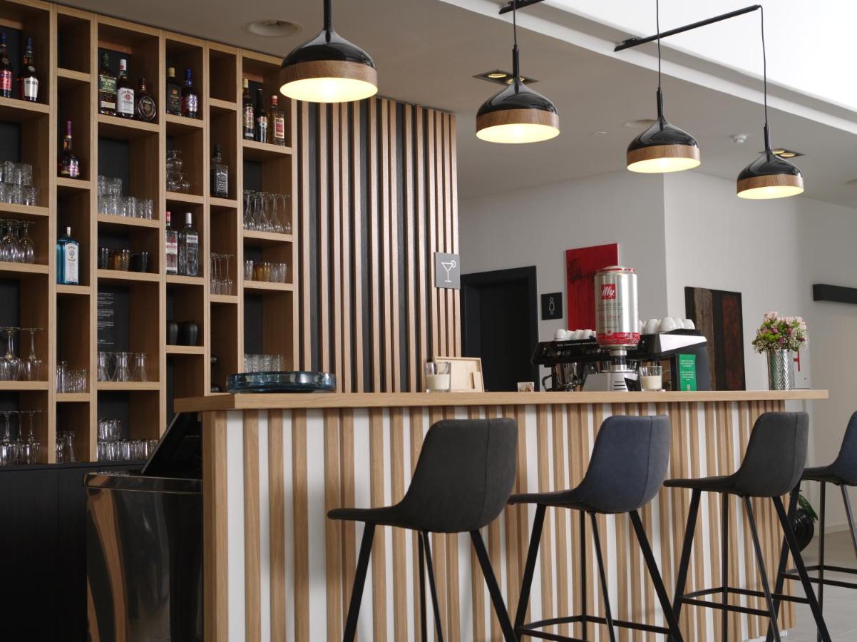 Hotel Cubis Lendava Dış mekan fotoğraf